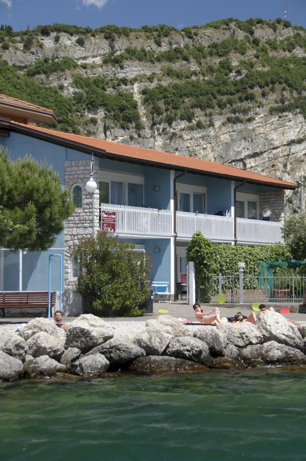 Casa Toblini Al Lago On The Beach Torbole Sul Garda Exterior foto