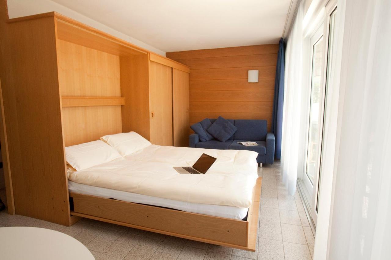 Casa Toblini Al Lago On The Beach Torbole Sul Garda Exterior foto